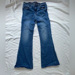 American eagle superstretch flare, low rise jeans size 6